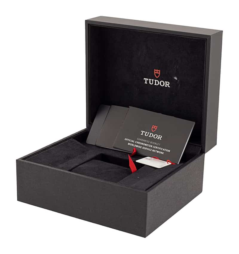 Tudor Black Bay M79360N-0001